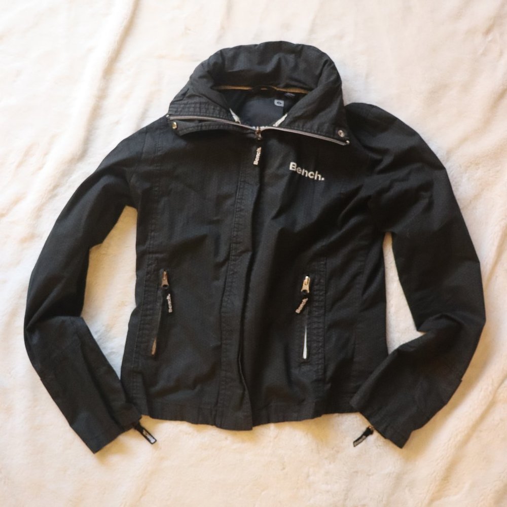 Bench windbreaker jacket